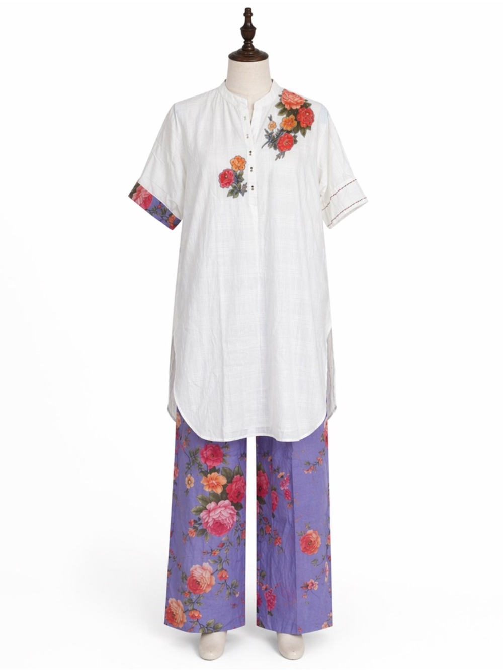 Generation White Tunic with Floral Embroidery & Lavender Floral Pants size 8  NW